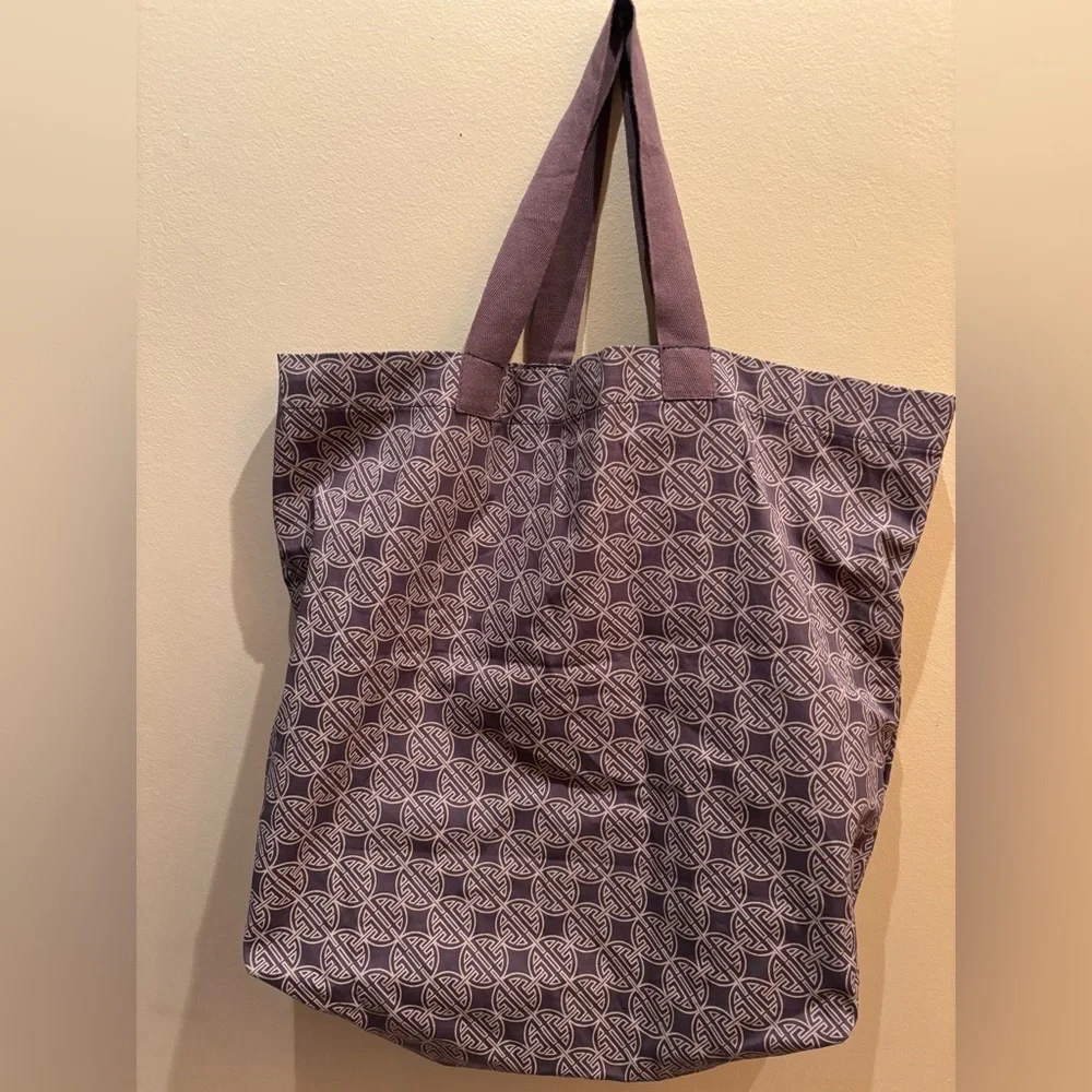 ANTONIO MELANI BROWN AND TAN CANVAS CLOTH TOTE BAG  16